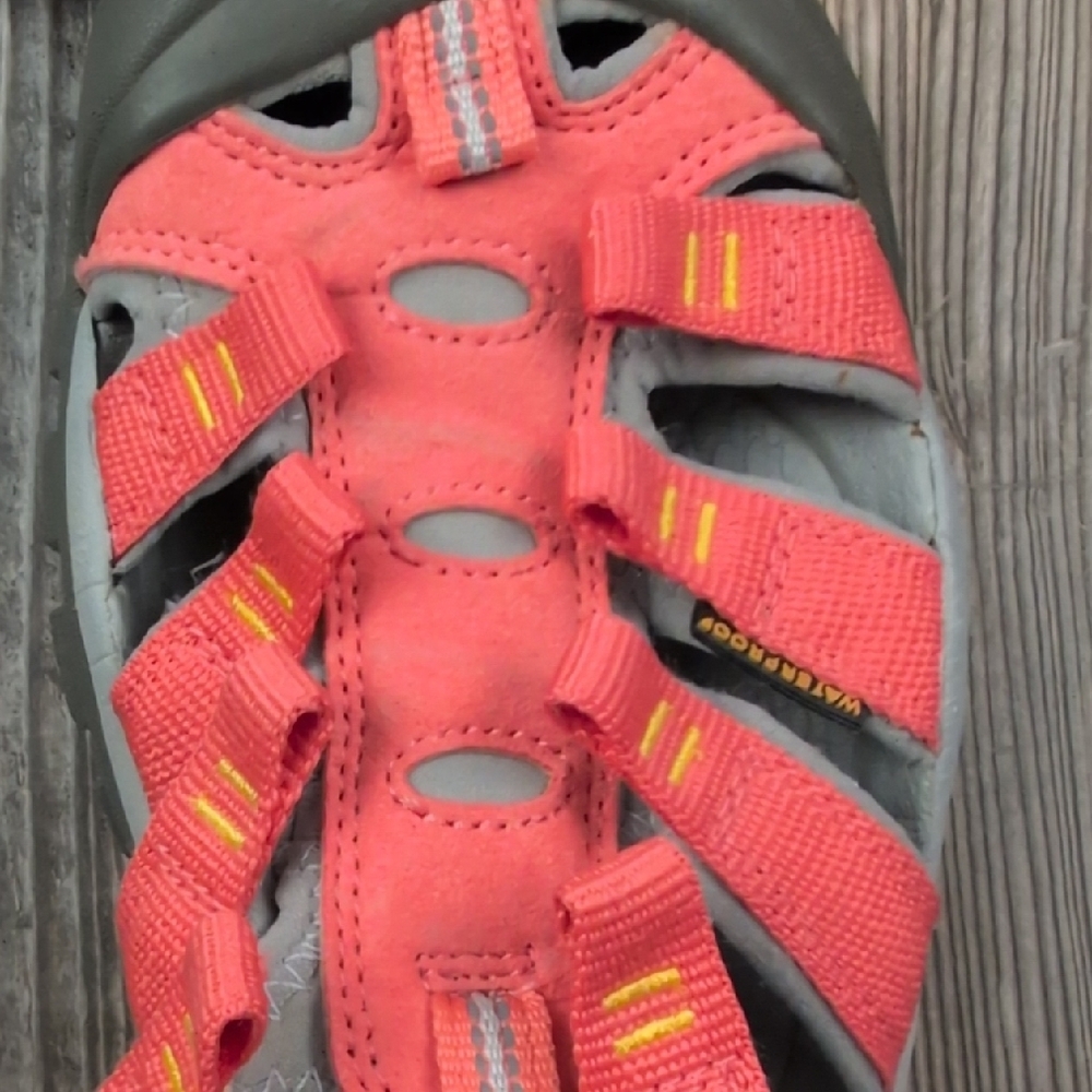 KEEN Whisper Waterproof Adventure Sandals - Coral/Pink Sz 8 No Laces - Picture 11 of 12